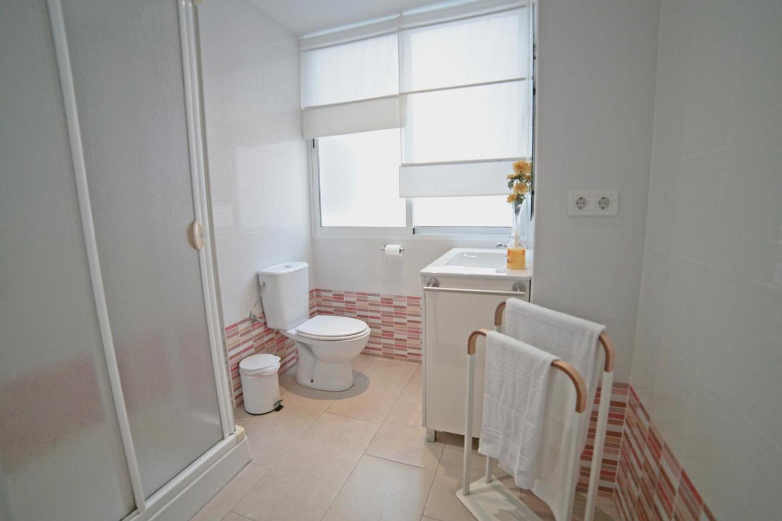 Apartamentos Bahia 阿利坎特 外观 照片