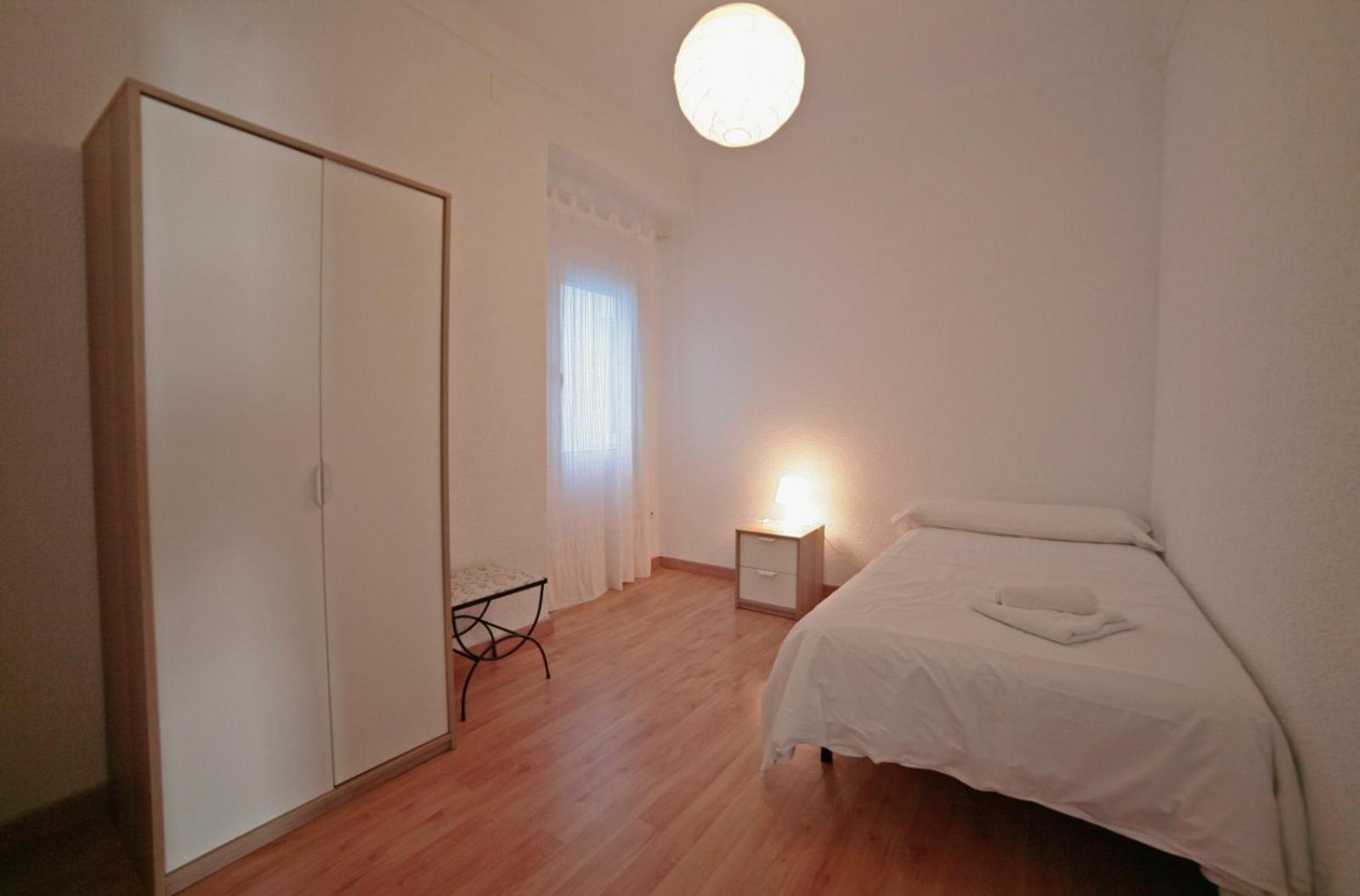 Apartamentos Bahia 阿利坎特 外观 照片