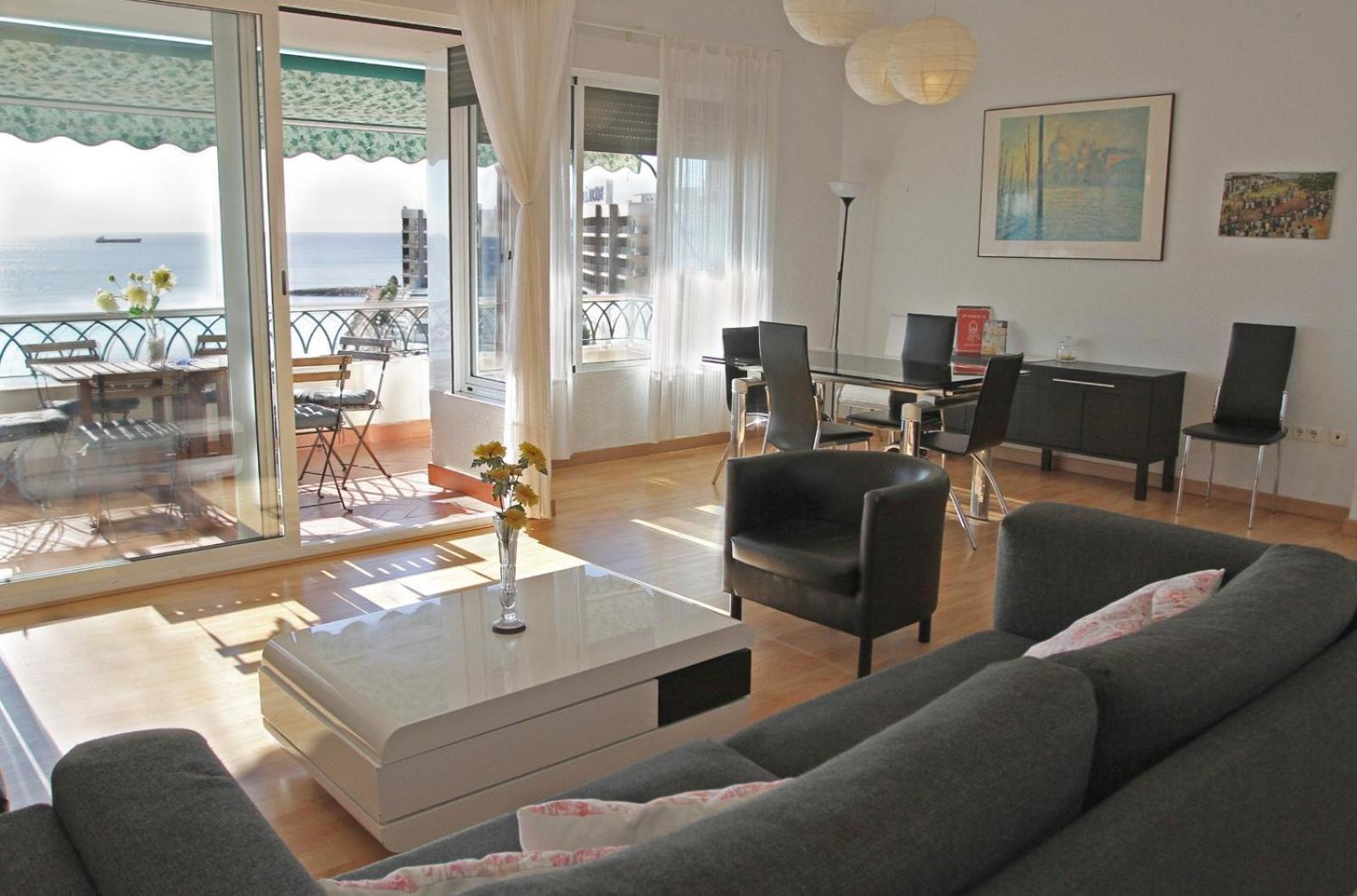 Apartamentos Bahia 阿利坎特 外观 照片