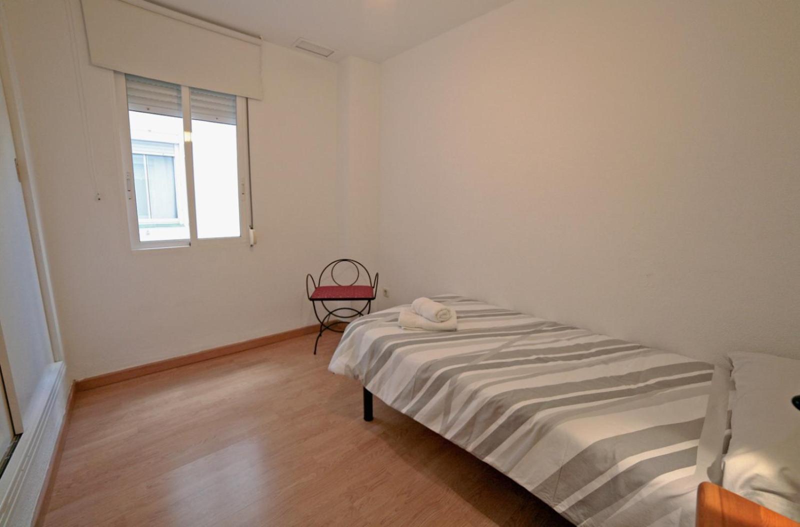 Apartamentos Bahia 阿利坎特 外观 照片