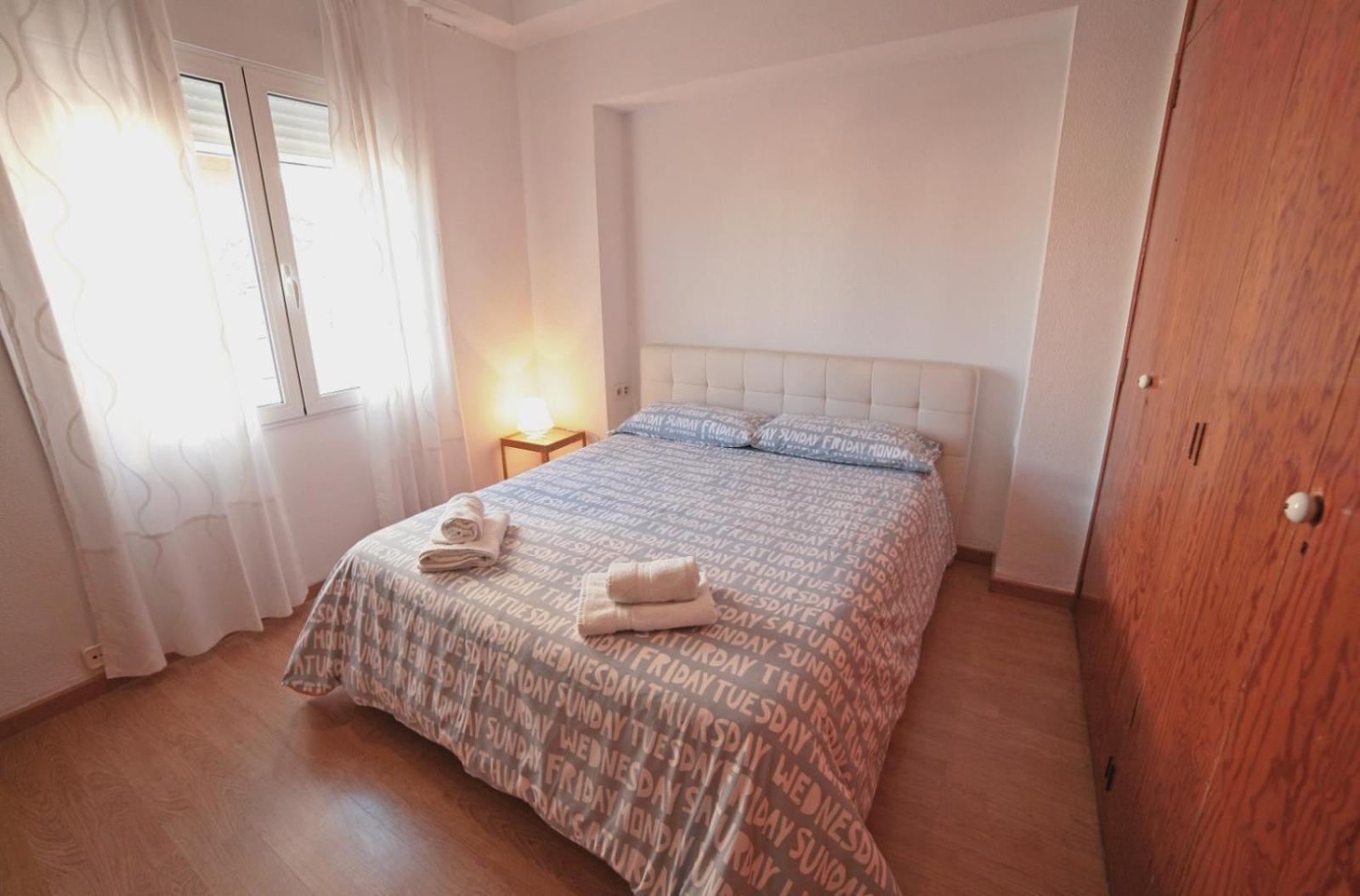 Apartamentos Bahia 阿利坎特 外观 照片