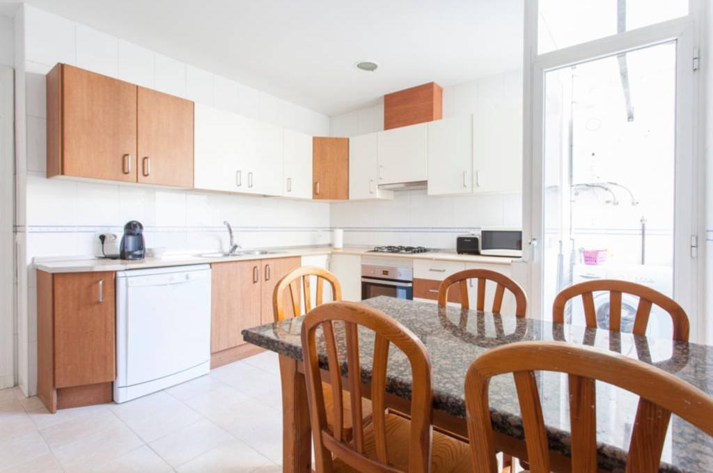 Apartamentos Bahia 阿利坎特 外观 照片